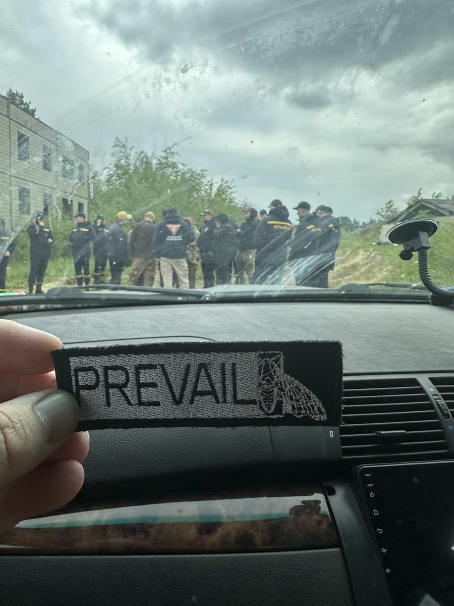 SM_EOD's tweet photo. For the boys. 

#prevailtogether #StrongerTogether https://t.co/YndeOB3CKt