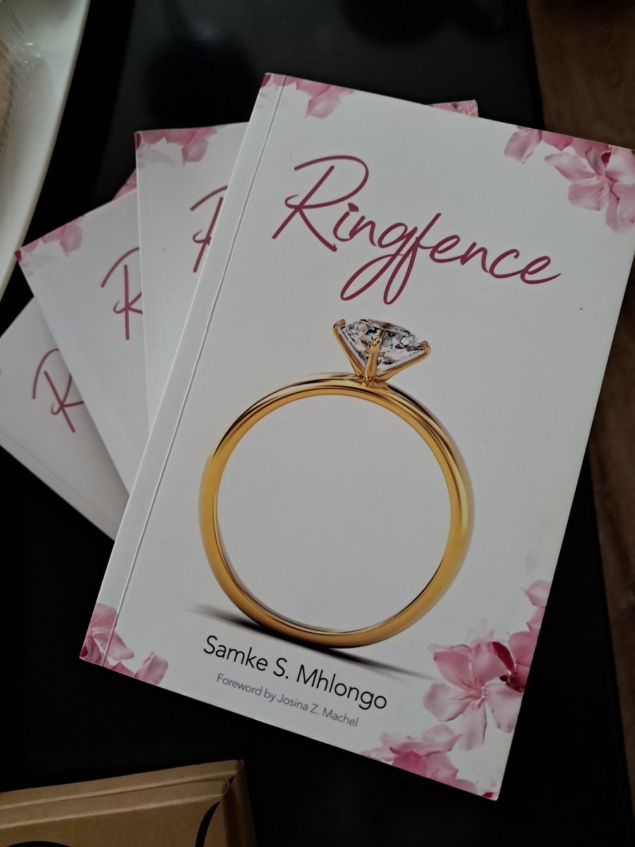 Our April read was #Ringfence by the amazing #Samke S Mhlongo📚 stay tuned to all our socials for the bookclub review