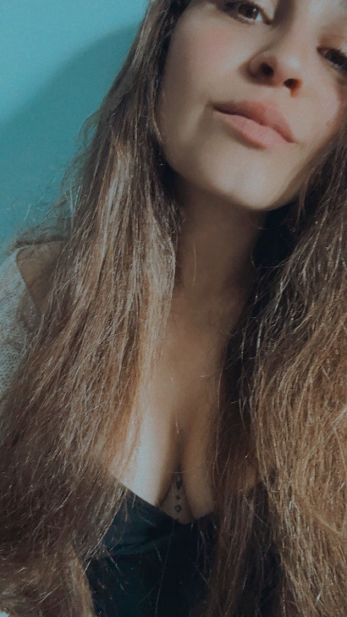 Tu dois supprimer une seule chose parmi les quatre suivantes… Laquelle choisis-tu ?
1.Pizza
2.Chocolat
3.Netflix
4.Ton smartphone

Pour ma part la pizza 🍕 

#pizzaBurger #chocolat #netflix #iphone

#spoilme spoil.me/bankajoua♥️