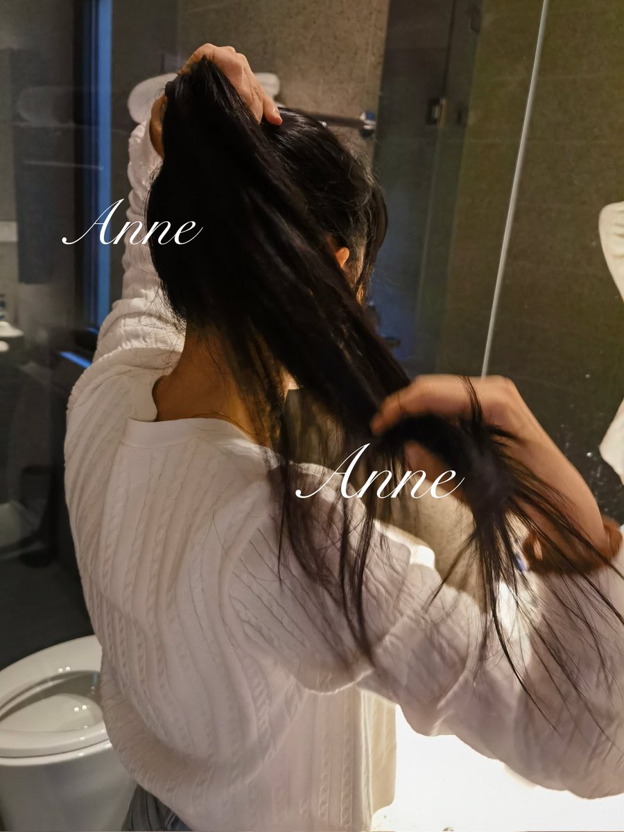 是只有我感觉女人在梳妆的时候最为性感妩媚吗？