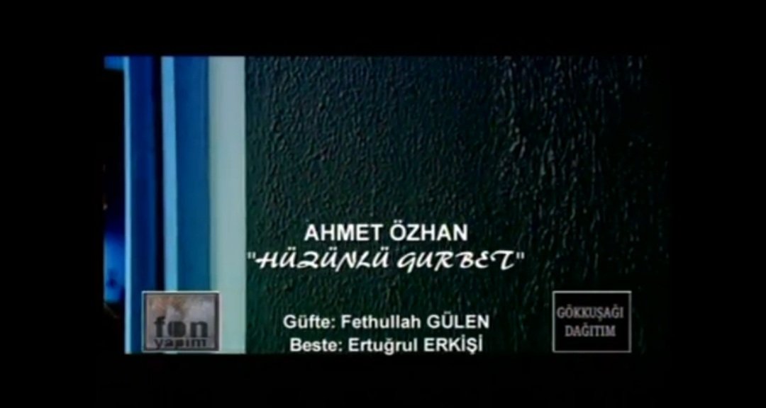 📌Şuraya da Güftelerini Fethullah Gülen'in yaptığı Ahmet Özhan'a ait Hüzünlü Gurbet albümünü bırakayım...
:))
Yaaa Ahmet Özhan... Meydanı boş bulup Cumhuriyete saldırıp yanına kar kalacak mı sandın. Fetönün şarkıcısı seni...
