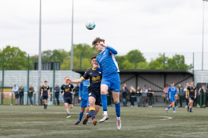 English Colleges FA tweet media