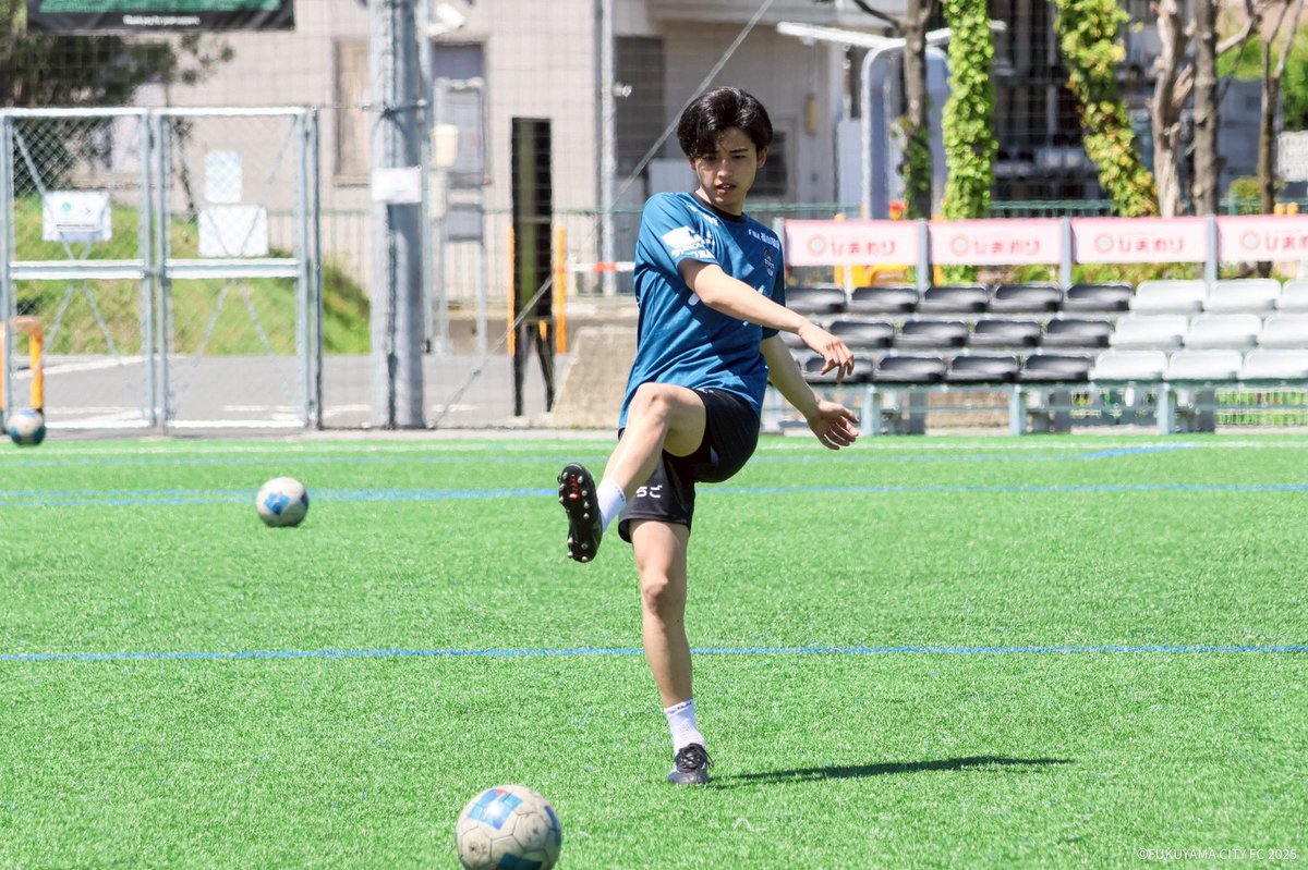 【リハビリ日記】
前十字靭帯再断裂から1年3ヶ月。
術後407日🏥

サッカーって楽しい！