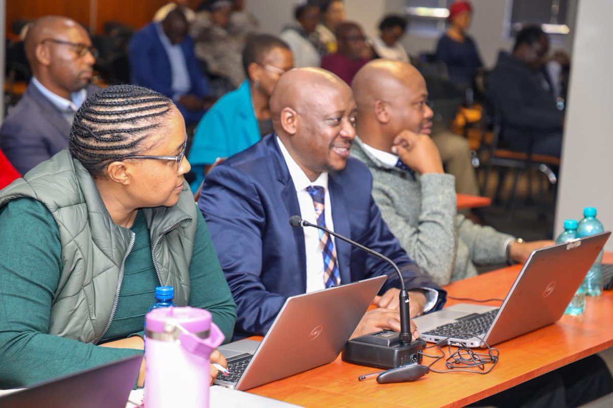 📅 Joint Economic Development and Finance EMT Meeting 

A joint Finance and Economic Development EMT Meeting is currently underway, taking stock of progress made on the various areas of responsibility the two Departments are mandated with.

These meetings are a part of