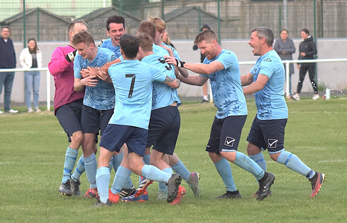 Beverley Hemmings (@teepegger) on Twitter photo Nail biting cup final last night <a href="/BorthUtd/">Borth United FC</a> 1-1 (9-8 penalties) <a href="/CpdLlanilar/">CPD Llanilar FC</a> Res lhttps://www.facebook.com/media/set/?vanity=Bevlaaar&set=a.10165202239782538 <a href="/CambrianNews/">Cambrian News</a> <a href="/CTSport/">County Times Sport</a> Nail biting cup final last night <a href="/BorthUtd/">Borth United FC</a> 1-1 (9-8 penalties) <a href="/CpdLlanilar/">CPD Llanilar FC</a> Res lhttps://www.facebook.com/media/set/?vanity=Bevlaaar&set=a.10165202239782538 <a href="/CambrianNews/">Cambrian News</a> <a href="/CTSport/">County Times Sport</a>