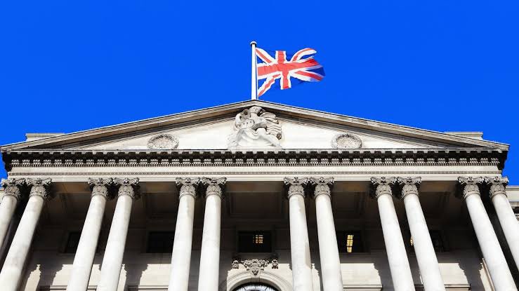 BREAKING 🚨 THE BANK OF ENGLAND HAS LOWERED INTEREST RATES BY 25BPS logo