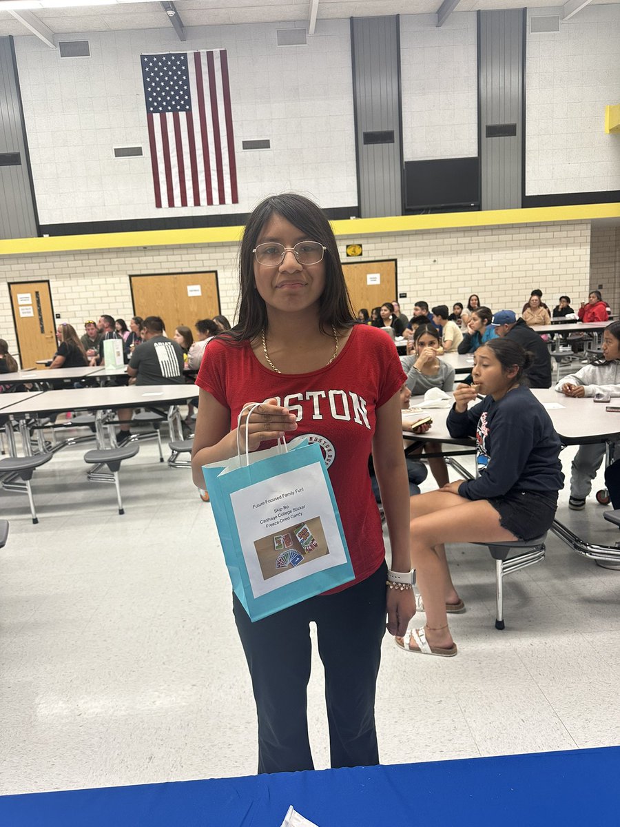 A “sweet” night at our <a href="/AVID4College/">AVID</a> end of the year event <a href="/HarvardJrHigh/">Harvard Junior High</a>! Ice cream treats, celebrating our 8th graders, and enjoying the wrap up of a great year together! And getting #FutureFocused  with a taste of high school from <a href="/HHSHornets1/">Harvard High School</a> Counselor Avila!