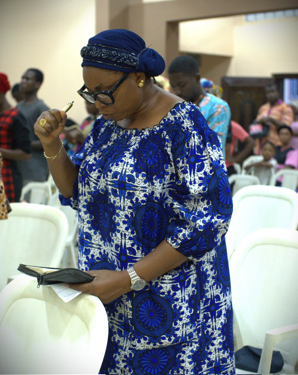 Gbcmeiran_media's tweet photo. Pictures from the grand finale of our Grace Hour Program &amp; Anointing Service (May Edition) | Day 4.
#ConnectingWithGodsBlessings
#GraceHour
#AnointingService https://t.co/ldAtyLYmDh