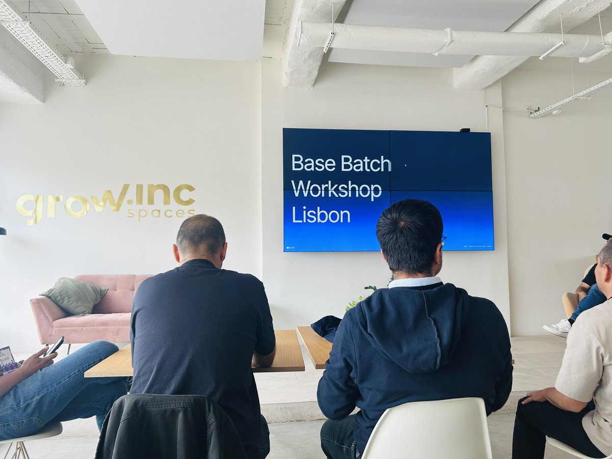 Gm Lisbon 🇵🇹

Kicking off this Friday at the <a href="/base/">Base</a> Batches workshop, warming up for an exciting weekend at <a href="/ETHLisbon/">ETHLisbon 🇵🇹</a> surrounded by great energy and brilliant minds.
Thanks <a href="/TalentProtocol/">Talent Protocol</a> and <a href="/pcbo/">pcbo.eth</a> for making it happen 🙌