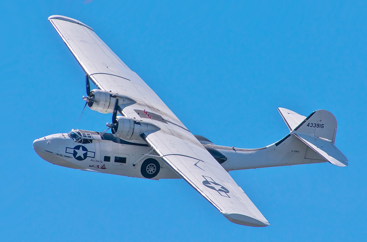 ccecilbose's tweet image. Very excited to be going on my first Catalina flight tomorrow - similar to the one flown by Bob Keddie in the new book We've All Life Before Us: A Love Story of the Second World War. Hope the weather is as good as in this photo #Catalina