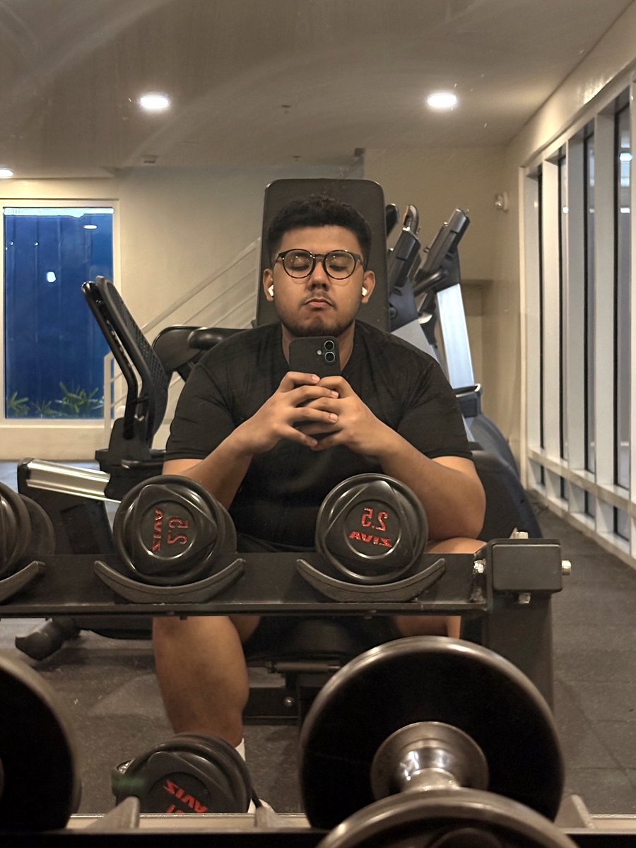 ayban ♉︎ tweet media