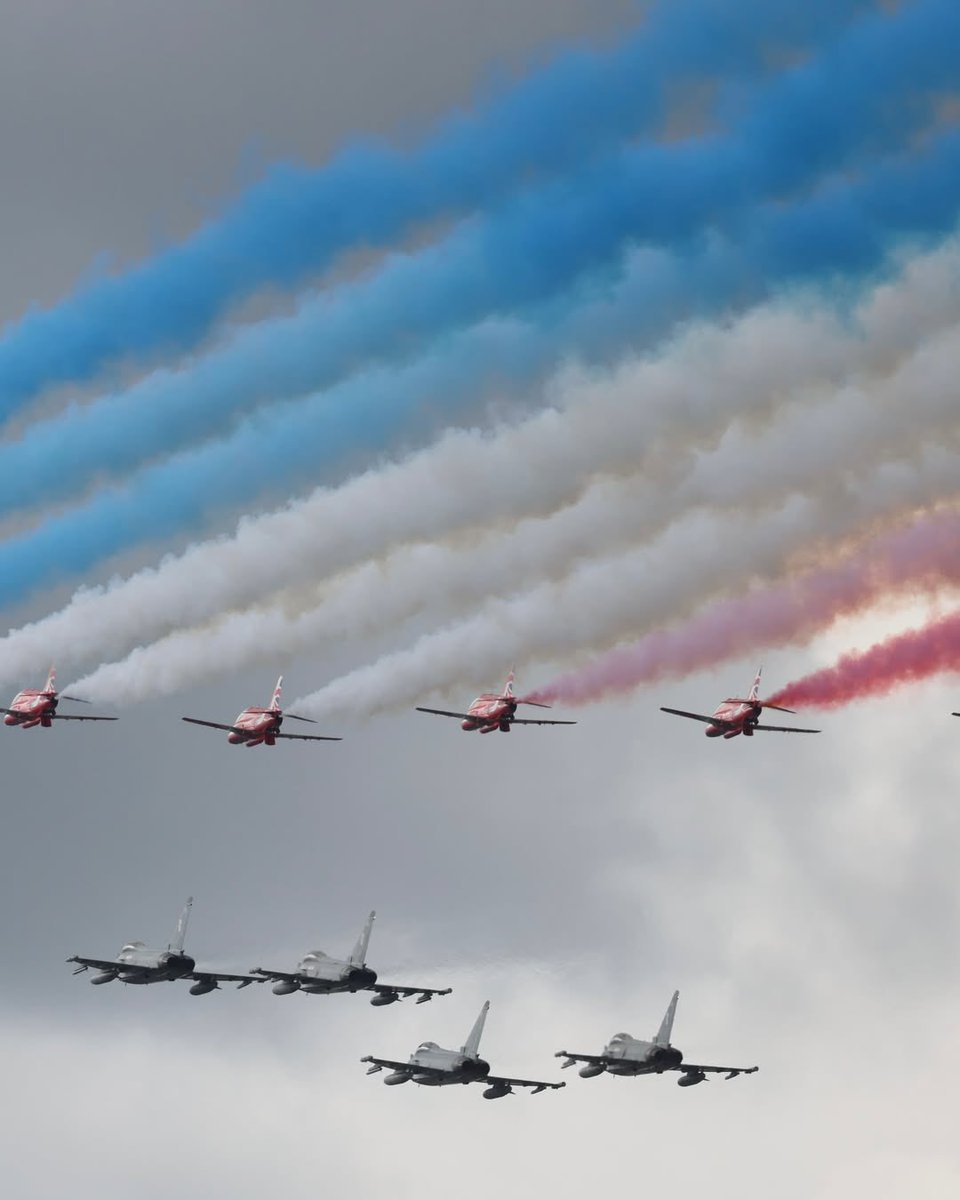 UK in Kuwait tweet media