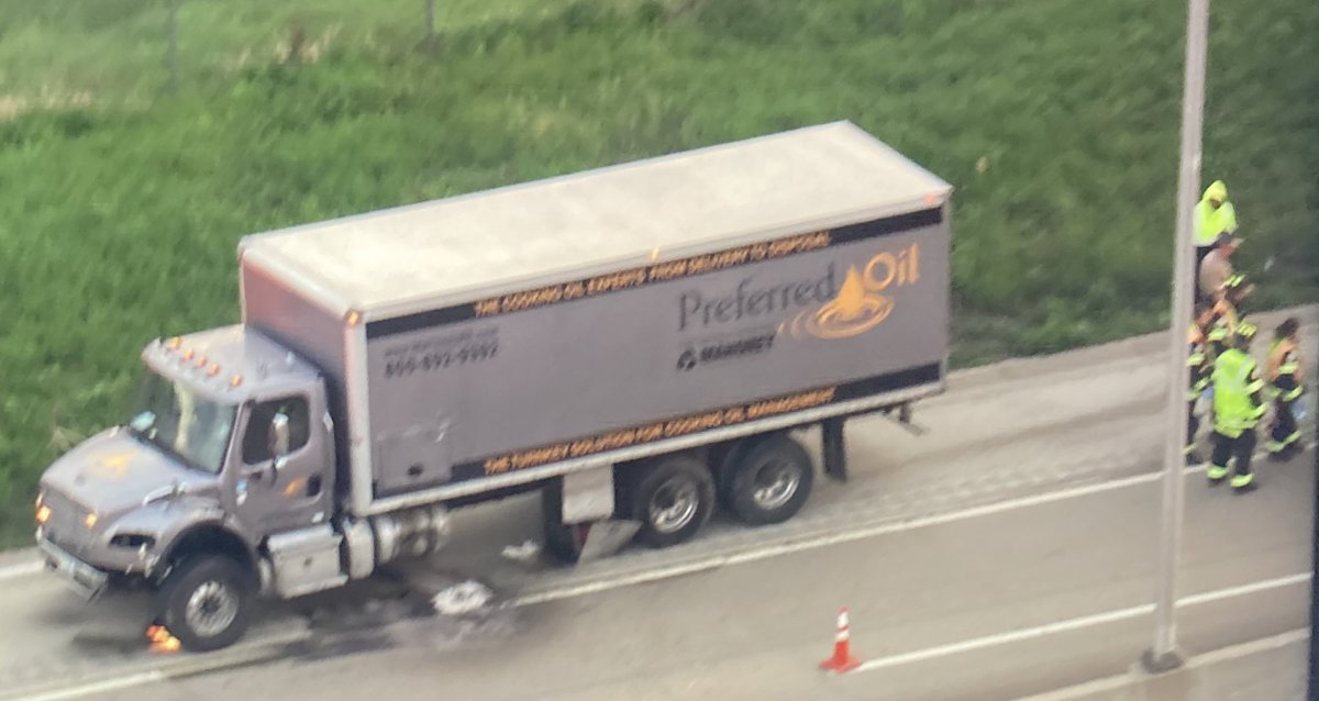 #Schaumburg - crash cleanup partially blocks the long feeder ramp from north &amp; southbound Rt 53 onto westbound I-90. The crash is near Meacham, but delays are starting up on the mainline of 53 as you approach the interchange at I-90.