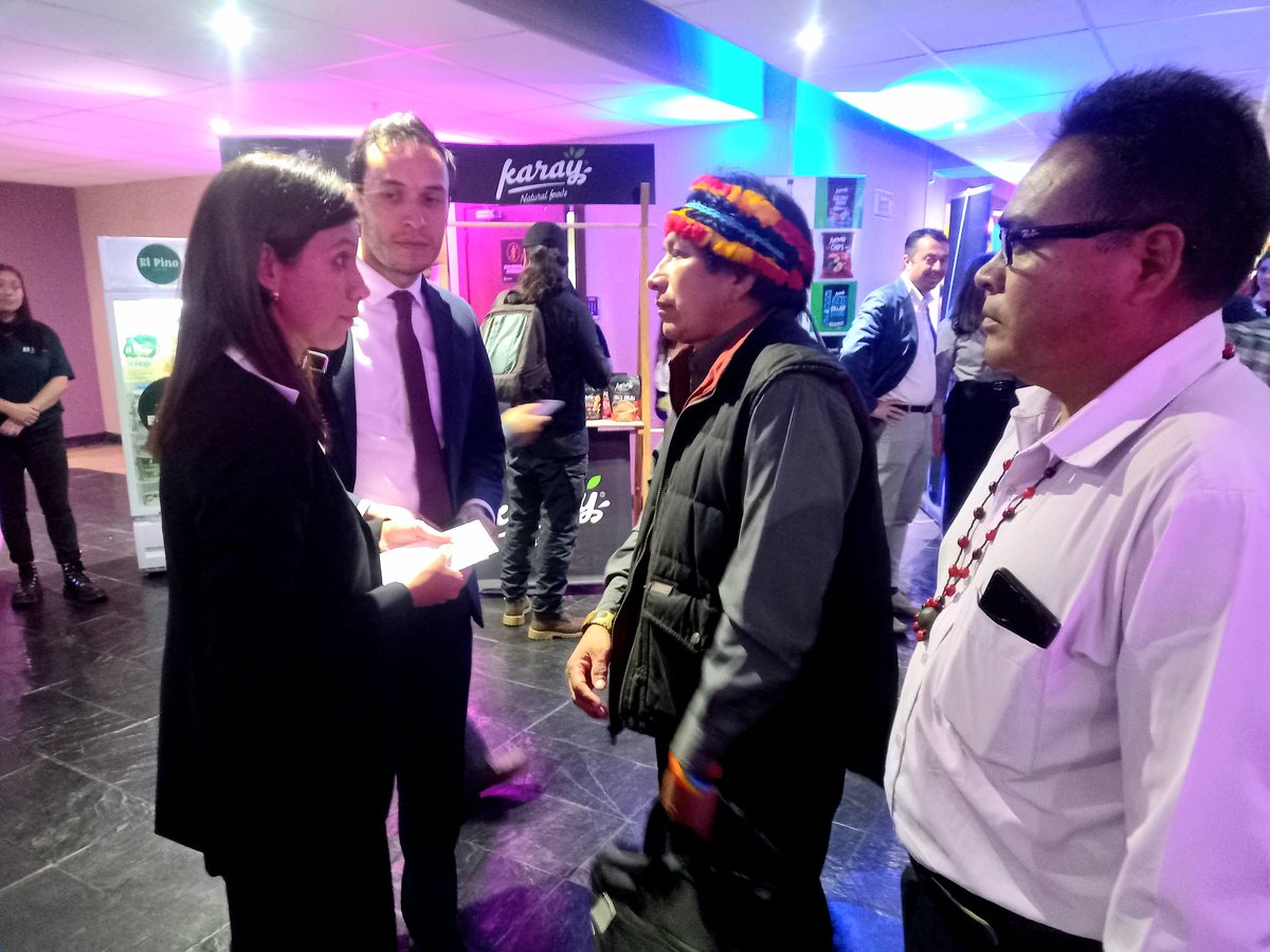 🌱 El presidente PSHA, Marcelo Unkuch, junto a Bosco Santiak, presidente Sinip, asistieron encuentro con <a href="/aeiecuador/">AEI</a>  
🤝 En este espacio, se fortalecieron alianzas estratégicas con AEI, con el objetivo de articular la comercialización de emprendimientos 🍱