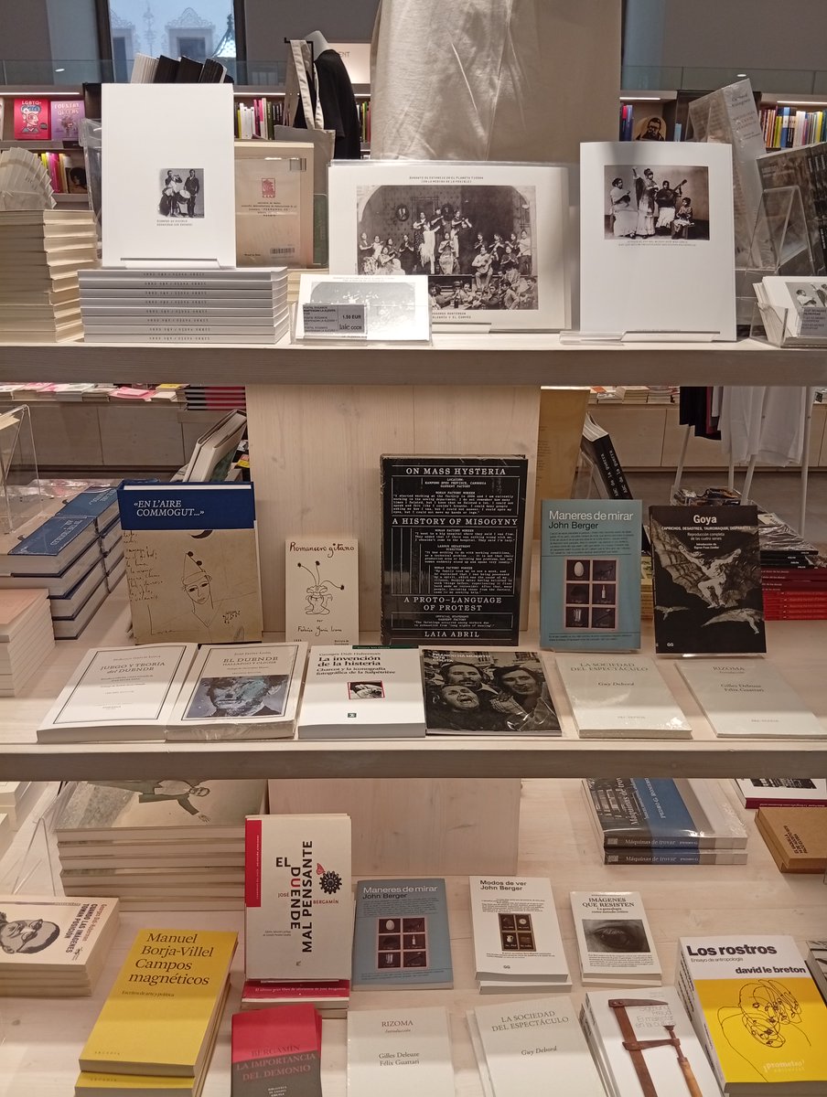 💡Nova expo al <a href="/cececebe/">CCCB</a>!

🙌"«En l'aire commogut...» Imatge, emoció, utopia" ret homenatge a García Lorca i a la seva idea de duende i reivindica el poder transformador de les imatges

📖A #LaieCCCB tenim el catàleg i bibliografia

👉laie.es/ca/magazine/en…

#EnlairecommogutCCCB
