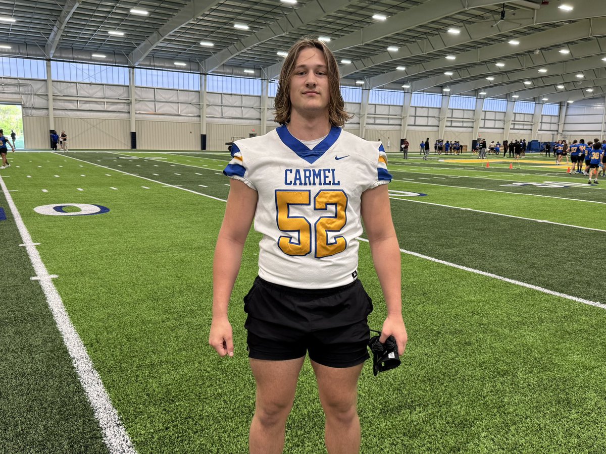 Charlotte is in a good spot with Carmel (Ind.) High DL Kaiden Bower. Also high on Eastern Michigan and Miami (Ohio). on3.com/db/kaiden-bowe…