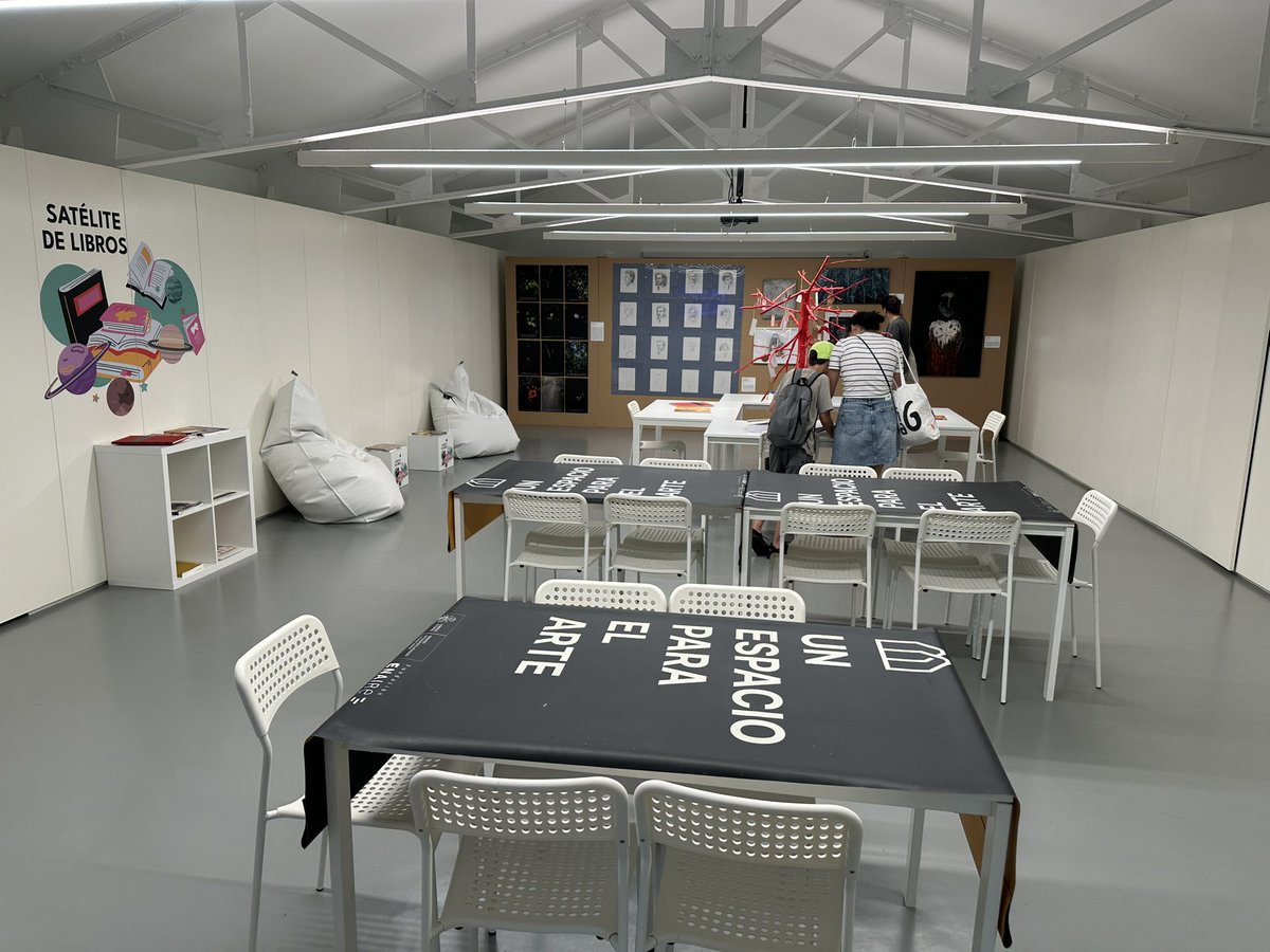 Fundación ENAIRE ha publicado en la Plataforma de Contratación del Estado el Pliego del Servicio de Mediación artística del Centro de arte Naves de Gamazo. 

⏰ El plazo para presentar Ofertas en esta licitación por procedimiento abierto es hasta el 22 de mayo de 2025. 

Como