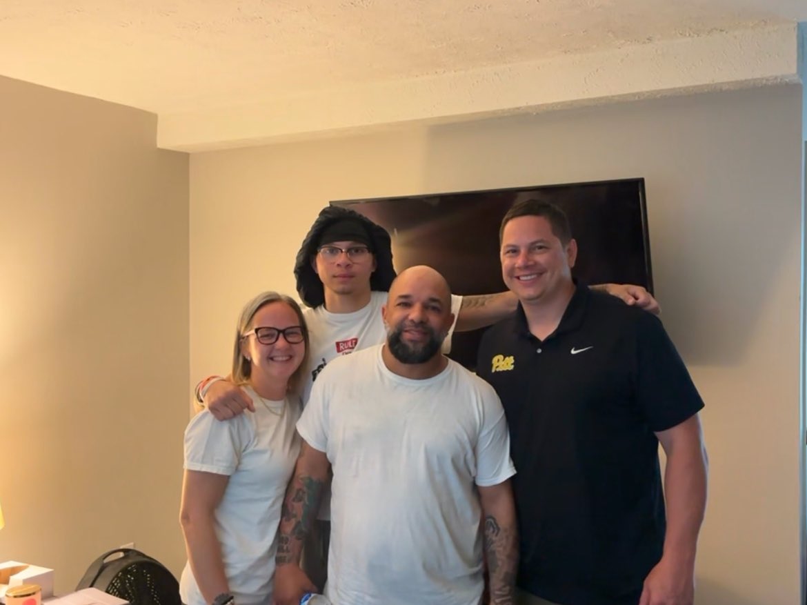 Isaac Patterson 3⭐️ DB (@isaacpatt_) on Twitter photo Always great to see my guys, thank you <a href="/coachcsanders/">Cory Sanders</a> and <a href="/Coach_Manalac/">Ryan Manalac</a> for stopping by! Excited for the OV! #H2P Always great to see my guys, thank you <a href="/coachcsanders/">Cory Sanders</a> and <a href="/Coach_Manalac/">Ryan Manalac</a> for stopping by! Excited for the OV! #H2P