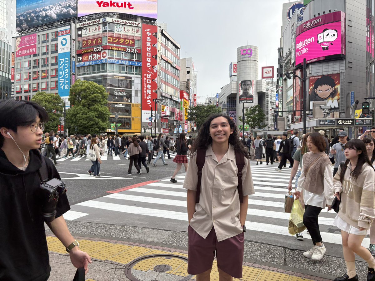On the flight back to Texas. Despite my performance at Kagaribi, I'll forever be grateful that I was able to go to Japan. Again, thank you to everyone who made the trip possible, I'll always be able to look back at it and smile. Shout out to the main group I was with during the