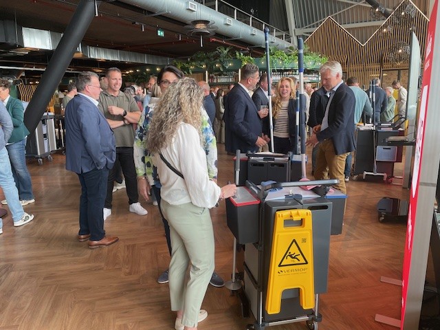 Schoonmaakjournaal tweet media