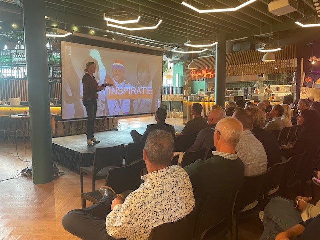 Schoonmaakjournaal tweet media