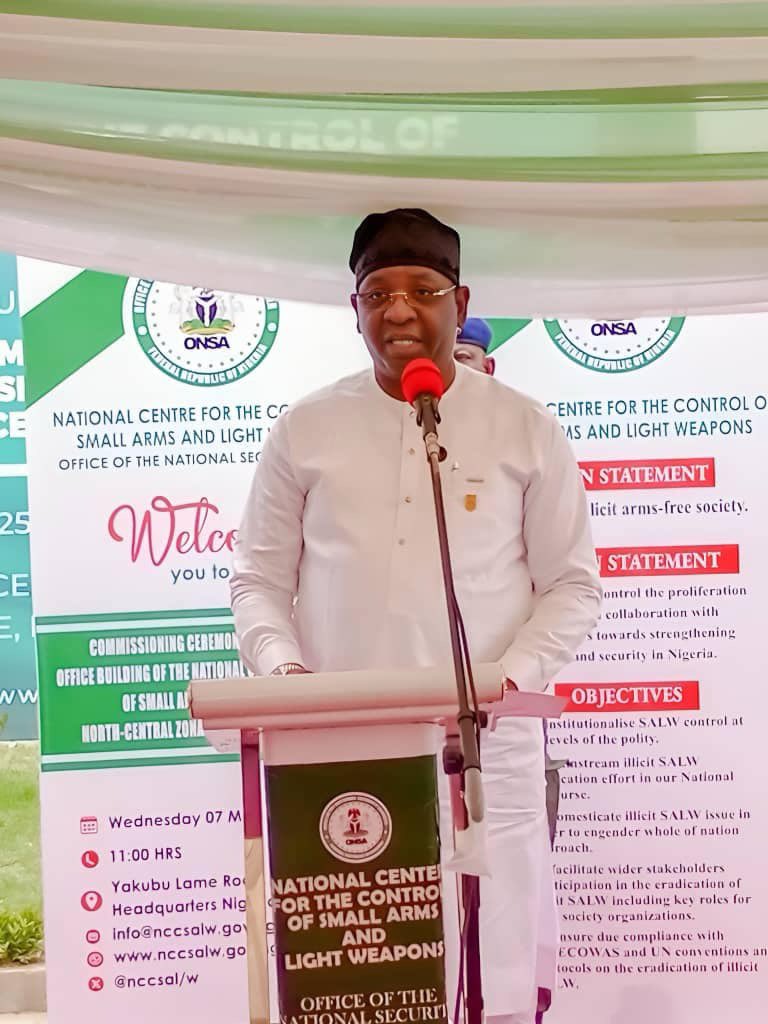 BarrSamode's tweet image. Yesterday, I represented Gov. Alia at the launch of the North Central Zonal Office of NCCSALW in Minna. This is a crucial step toward tackling illicit arms threatening our region’s security.
Stronger synergy, intelligence sharing, and control measures are vital.
#SecurityMatters