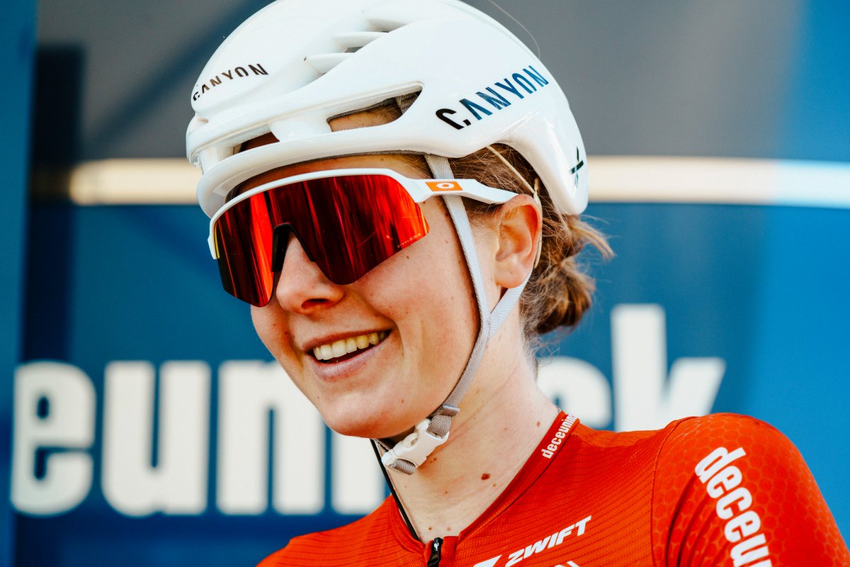 Fenix-Deceuninck Cycling Team (@fenixdeceuninck) on Twitter photo Smiles all around as we gear up for Stage 5 of <a href="/LaVueltaFem/">La Vuelta Femenina by Carrefour.es</a> 😁
📸: <a href="/jordivilapf/">Jordivilapf</a>
#FenixDeceuninck #LaVueltaFemenina Smiles all around as we gear up for Stage 5 of <a href="/LaVueltaFem/">La Vuelta Femenina by Carrefour.es</a> 😁
📸: <a href="/jordivilapf/">Jordivilapf</a>
#FenixDeceuninck #LaVueltaFemenina