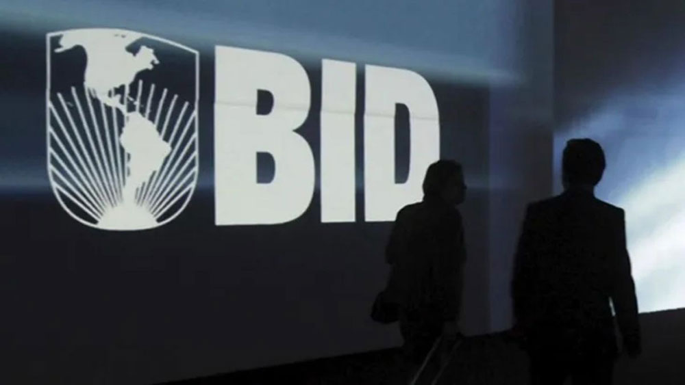 #Economía #Argentina
👉El Gobierno aprobó préstamo del BID por US$500 millones
👉Los fondos serán destinados a fortalecer la balanza de pagos y mejorar la política monetaria y cambiaria
bit.ly/4m7q5vk