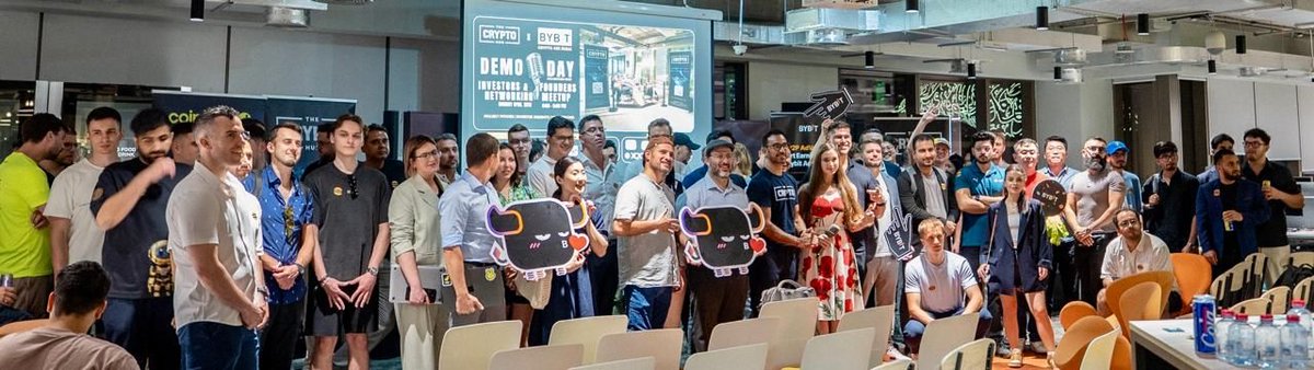 Amidst the buzz of #TOKEN2049 Dubai, <a href="/thecryptohubcom/">The Crypto Hub</a>  x <a href="/Bybit_Official/">Bybit</a>  Special Edition Demo Day hosted by our founder <a href="/thecryptoshaq/">TheCryptoShaq</a>  &amp; our amazing co-host <a href="/DHorbatiuk23981/">Diana Horbatiuk</a>  was a resounding success and one of the top side-events of <a href="/token2049/">TOKEN2049</a> .

With 1,000+ registrations,