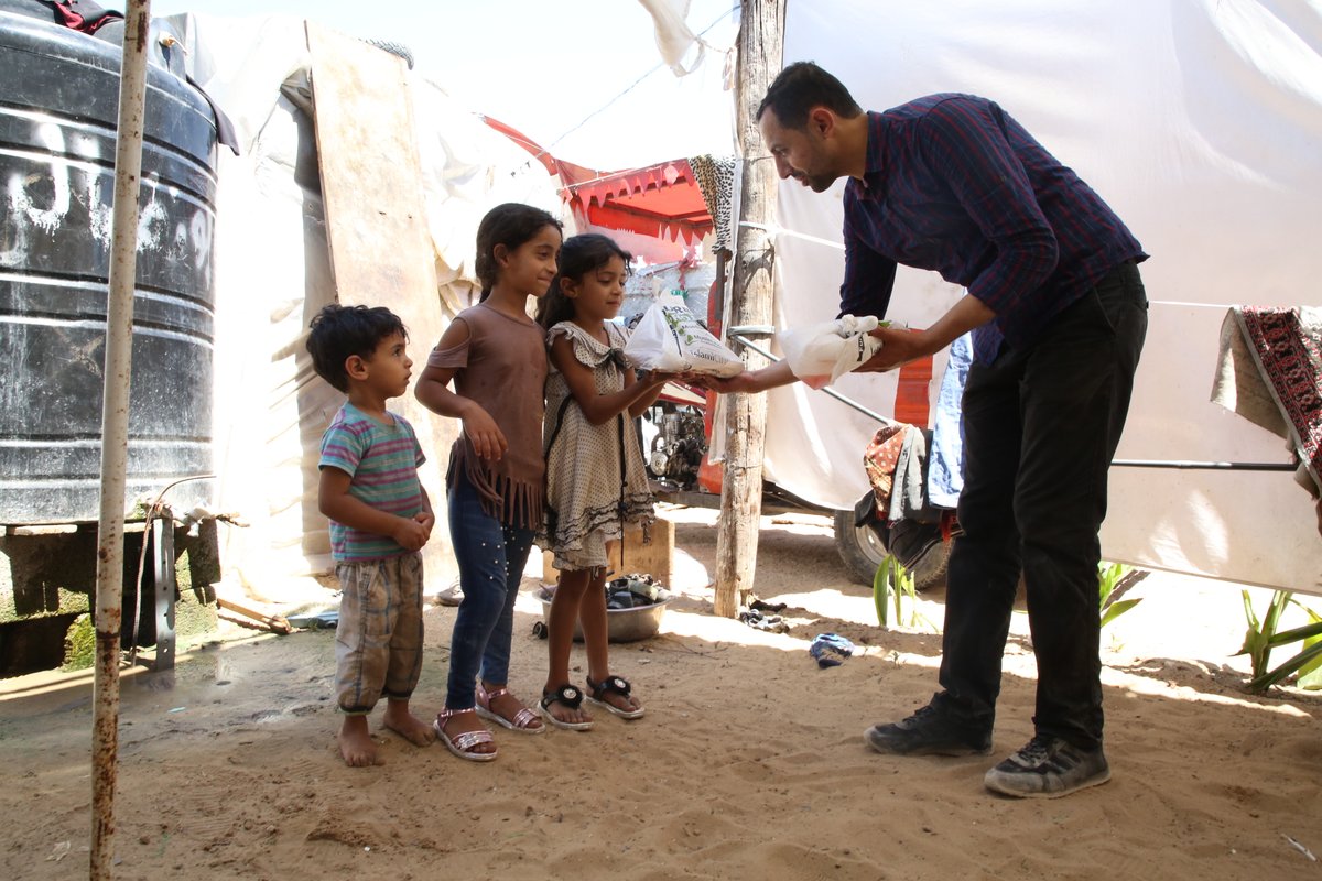 Muslim Aid UK (@muslim_aid) on Twitter photo π Start your Qurbani journey today.
From just Β£45, you can honour the Sunnah & feed a family in need. π
π muslimaid.org/qurbani/
#Qurbani #MuslimAid π Start your Qurbani journey today.
From just Β£45, you can honour the Sunnah & feed a family in need. π
π muslimaid.org/qurbani/
#Qurbani #MuslimAid