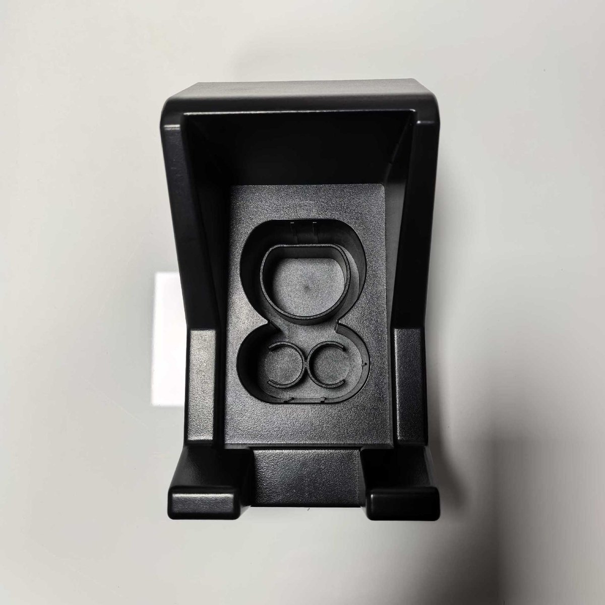 #type2  plug holder, #GBT #plugholder  , #tesla plug holder, #CCS2 plug holder, #dustcap , #dustcover , for #evcharger 
We're professional manufacturer and supplier of them,welcome to contact for more details.
email:  daisy@cnevcharging.com
whatsapp: +86 13764353825