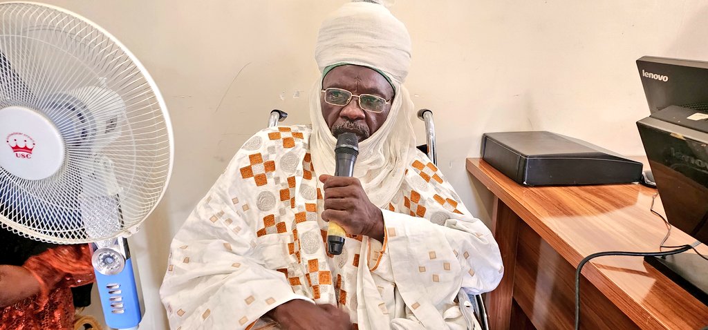 Alh. Ibrahim Muhammad Maharaz, Chiroman Karaye, representative of Kano Information Commissioner, rep. of Registrar of the Institute and the Sarkin Guragu of Kano give goodwill messages at the ceremony