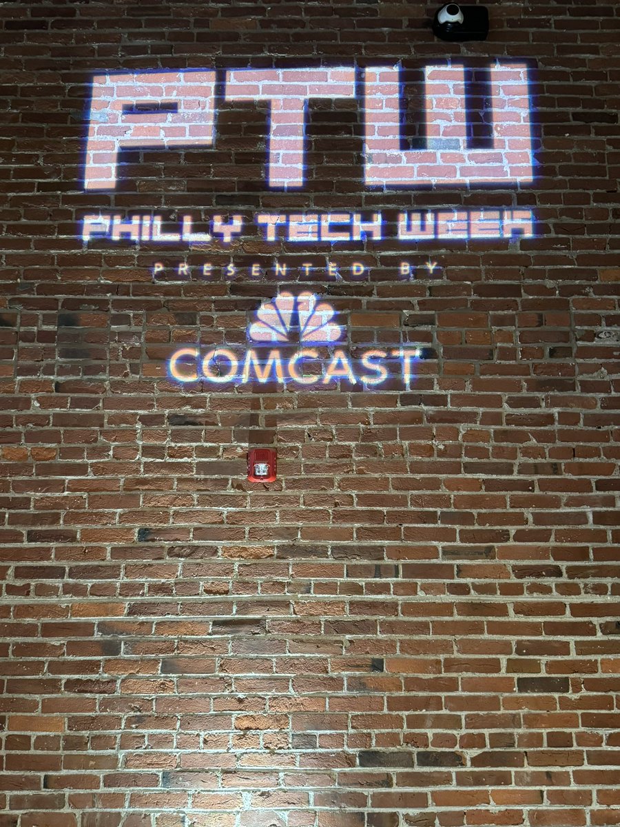 mellie_chow's tweet image. Day 2 #PhillyTechWeek #PTW @1phltech 1FutureForward Startup event scaling innovation partnerships @LIFT_Labs #Zenapse and #ICW #InnovatorsClubForWoman #CocktailsAndCapital sipping it forward 🍸🚀🌱
