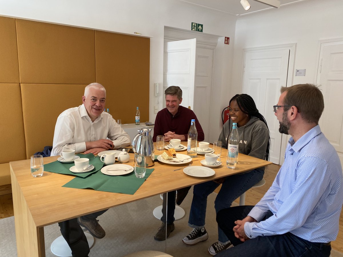 What happens to regions left behind by economic change?

That’s the focus of Professor Danny MacKinnon’s research, which he shared with us during his visit to the Academy. As a leader in economic and political geography, Danny explores how governance and policy can help