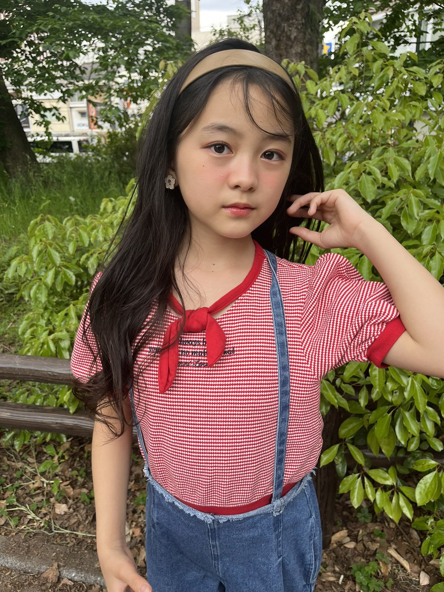 ひよひよひよりん 身長測定があったよ🩷 140センチちょうどになってた〜🙌🏻🌈 学校で