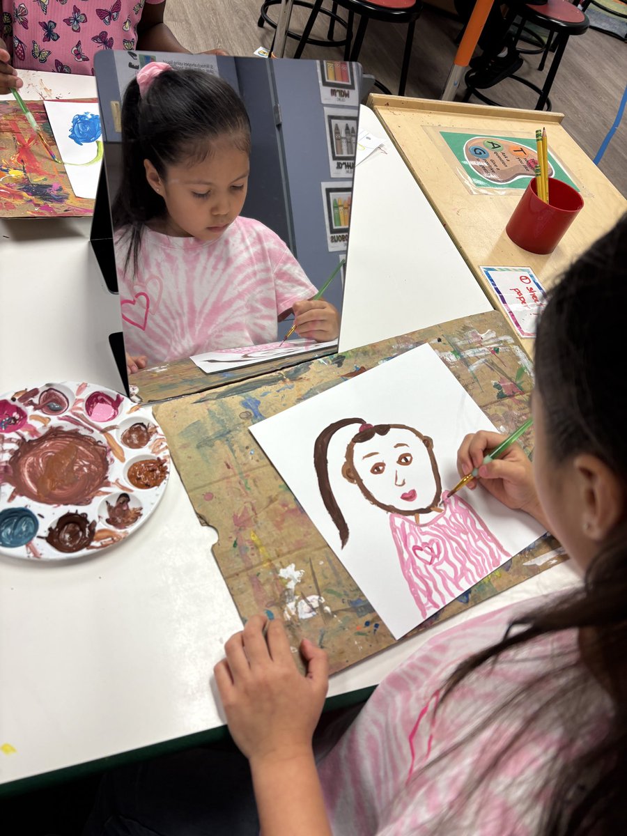 Ashley Fort (@afort_wpeart) on Twitter photo Some serious reflection goin’ on as we create our self portrait. 🪞💕<a href="/HumbleISD_WPE/">Whispering Pines</a> <a href="/WPEpandamaniacs/">WPE Specials Team</a> <a href="/VisualArtHumble/">Humble ISD Visual Arts</a> #HumbleISDArtists Some serious reflection goin’ on as we create our self portrait. 🪞💕<a href="/HumbleISD_WPE/">Whispering Pines</a> <a href="/WPEpandamaniacs/">WPE Specials Team</a> <a href="/VisualArtHumble/">Humble ISD Visual Arts</a> #HumbleISDArtists