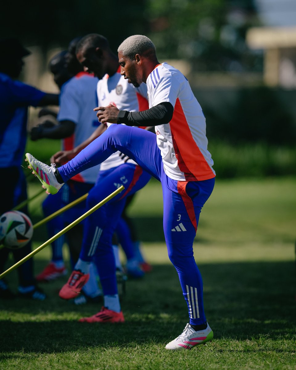 Build Up #NedbankCupFinal

⚫⚪🔴⭐
#OrlandoPirates
#OnceAlways