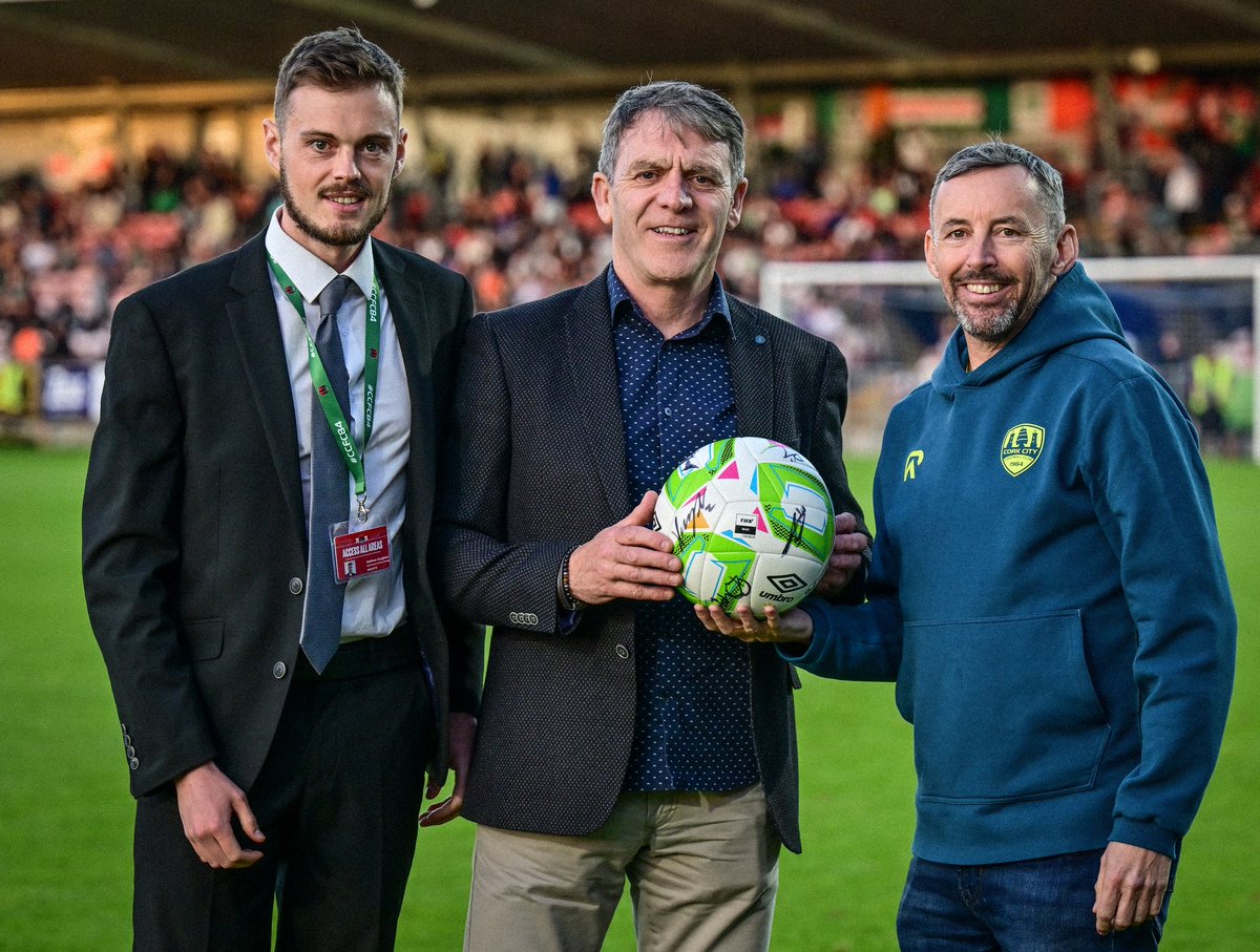 A big thank you again to Impress Garments Solutions Provider for their match ball sponsorship of last week’s game against Shamrock Rovers 🤝🏼

➡️ impressgsp.ie

#CCFC84 🇮🇹