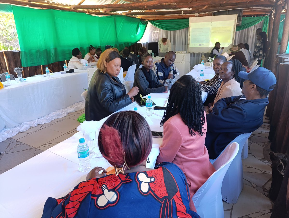 zfu_official's tweet photo. Wonderful energy at the Safe4All workshop in Chipiwa Gardens! Together with local farmers and Stakeholders, we're developing practical weather indexing tools that reflect lived experiences making the community safer and stronger in the face of climate challenges. #Safe4All https://t.co/oif2GNWCT0