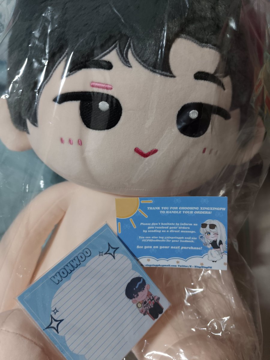 claricemaee's tweet photo. Wahh thank you so much @xingxingph for bringing wonu home😭💖 My last wonu doll for the collection✨ *Purchasing military clothes rn*🤣#X2PHfeedbacks 

Didn't expect how huge this is🤍🥹 https://t.co/Bi3iuUJUNF