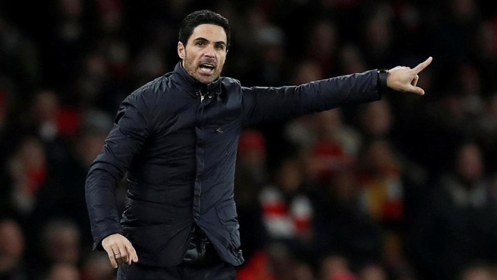 FalseCB_'s tweet image. Mikel Arteta vs. Luis Enrique.
— 3-3-4 IP vs. 4-4-2 OOP
— Hakimi inverting ⮕ overload
— Fabian Ruiz pinning Partey deeper; 5-3-2
— Lewis-Skelly & Martinelli defending narrow
— Arsenal overloading the centre & pinning high
— Lack of profiles (?) to exploit the given space