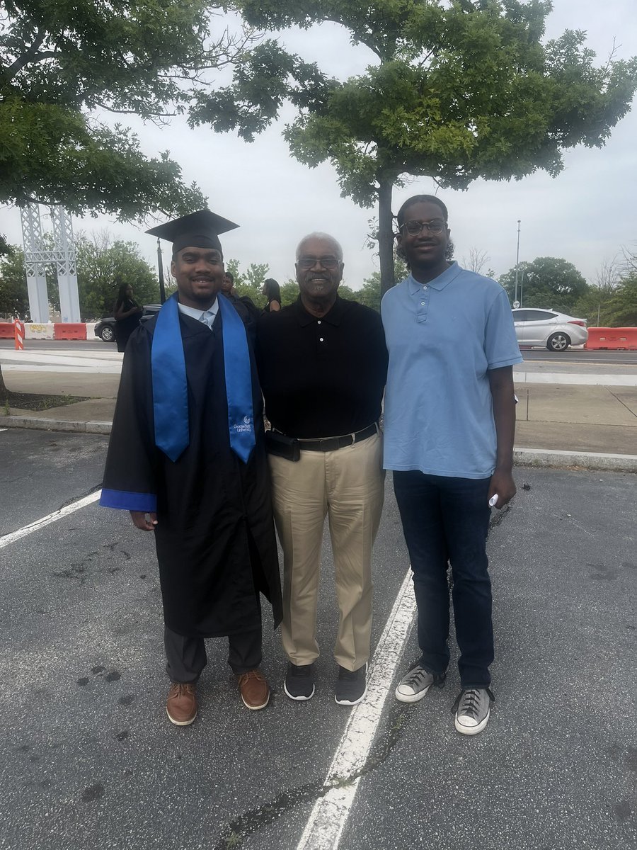 Coach Kenny Ray (@kwray54) on Twitter photo Proud Family! Way to go <a href="/Keenanray25/">Keenan Ray</a> Keep making us proud. On to the next Grad School at Clemson. #CollegeGrad #MastersPursuit #GoTigers Proud Family! Way to go <a href="/Keenanray25/">Keenan Ray</a> Keep making us proud. On to the next Grad School at Clemson. #CollegeGrad #MastersPursuit #GoTigers