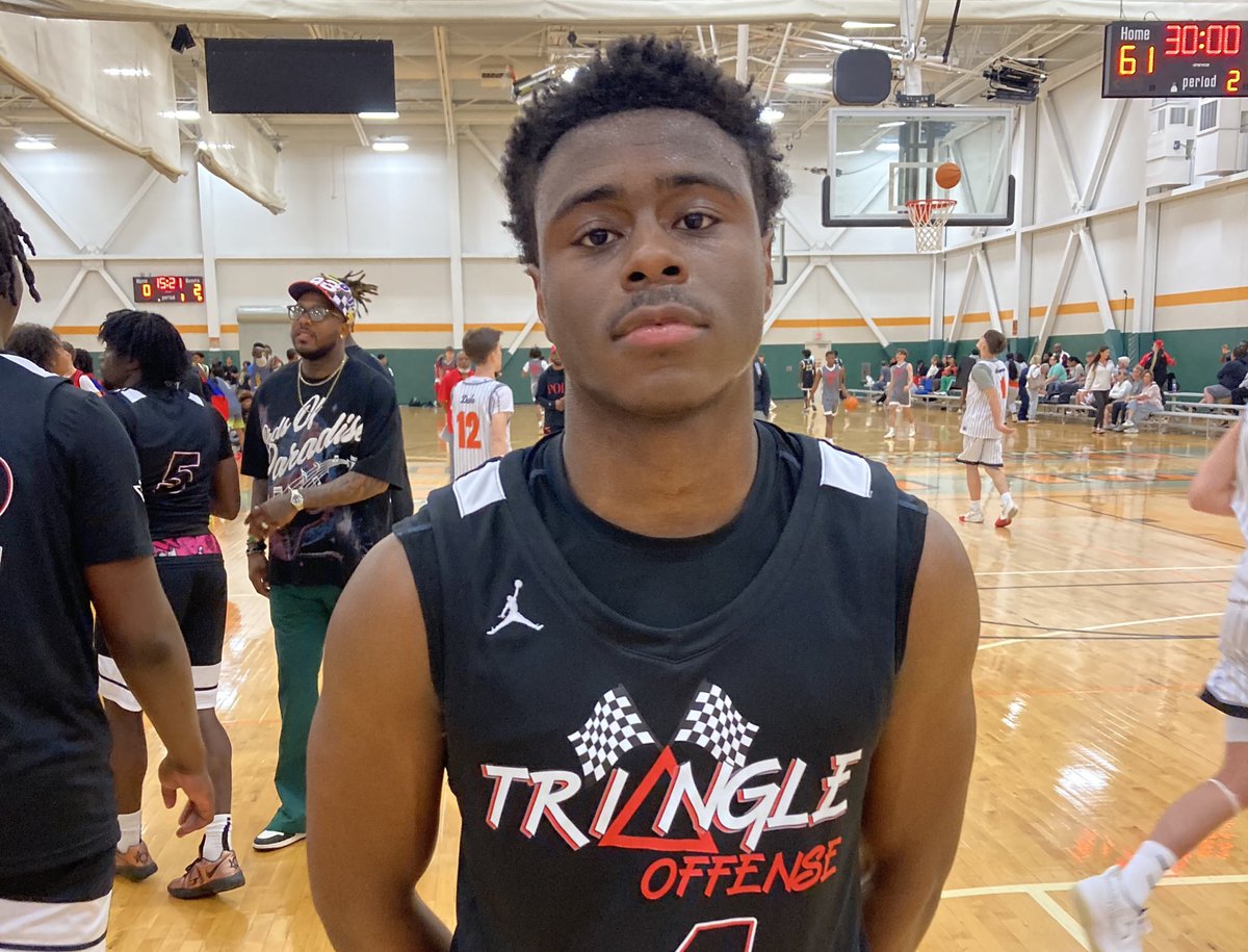 Shun Williams (@ontheradarhoops) on Twitter photo '27 William Gause was outstanding at the Rocky Top Invitational last weekend.
He earned praise from all of the evaluators in the building.
See what <a href="/CoachHemi/">Jonathan Hemingway</a> had to say:
ontheradarhoops.com/otr-hoops-rock… '27 William Gause was outstanding at the Rocky Top Invitational last weekend.
He earned praise from all of the evaluators in the building.
See what <a href="/CoachHemi/">Jonathan Hemingway</a> had to say:
ontheradarhoops.com/otr-hoops-rock…