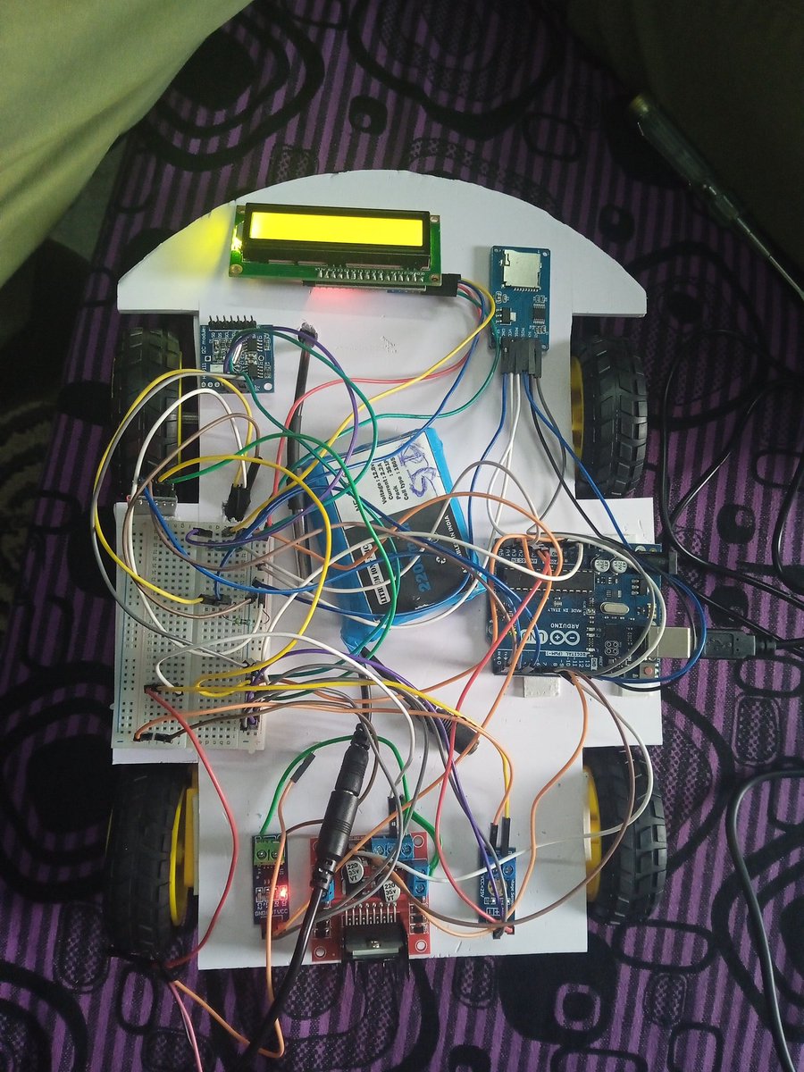 Annishivakumara's tweet image. 🔋 Smart Battery Monitoring System
Track voltage, temperature, current, and battery % in real-time using ESP32 + web UI!
Live graphs + Wi-Fi control = Smarter Energy ⚡
#BatteryMonitoring #ESP32Project #IoTInnovation #TechForGood #SmartTech #ArduinoProject #WebDevelopment