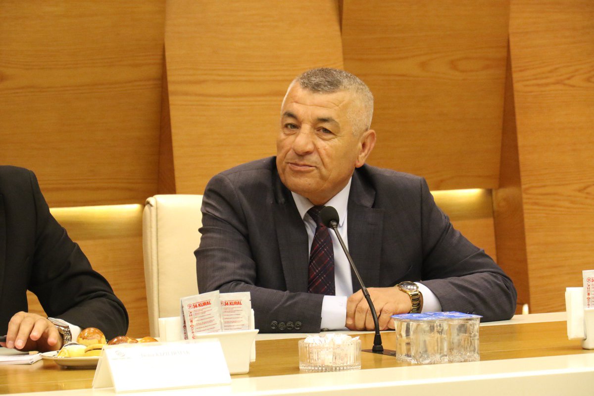 Ankara ticaret odası Yönetim kurulu başkan yardımcılarımız Sn. <a href="/temelaktay/">Temel Aktay</a> ve Sn. <a href="/halilibrahimy_/">Halil İbrahim YILMAZ</a> @başkanlığında çalışma ve Sosyal güvenlik bakanlığı Sosyal güvenlik kurumu heyeti ile 35. İnşaat komitesi olarak bir araya geldik inşaat sektörümüz de ve ATO üyelerinin SGK‘İle