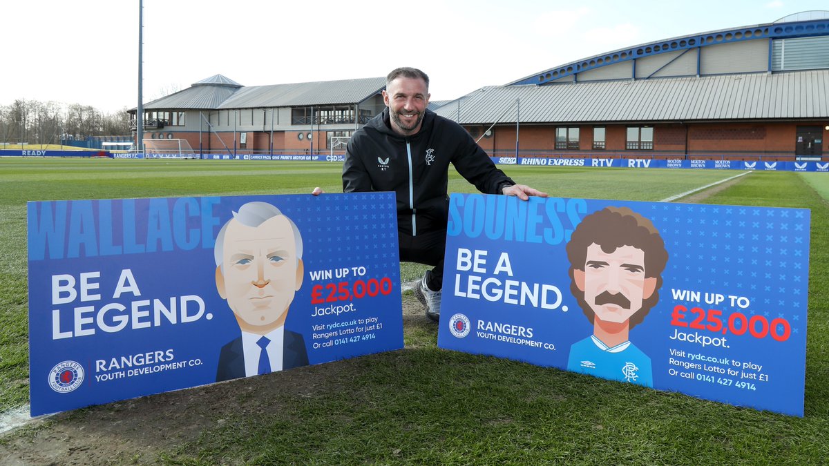 .<a href="/RFC_Youth/">Rangers Academy</a> midfielder <a href="/kerrsrobertson/">Kerr Robertson</a> has received expert guidance from a number of talented coaches during his time <a href="/RangersFC/">Rangers Football Club</a> and is extremely grateful to have had the chance to work with former Ibrox stars <a href="/StevenSmithAcad/">Steven Smith</a> &amp; <a href="/KThomsonAcademy/">KevinThomsonAcademy</a>🔴⚪️🔵

rydc.co.uk/kerr-robertson…