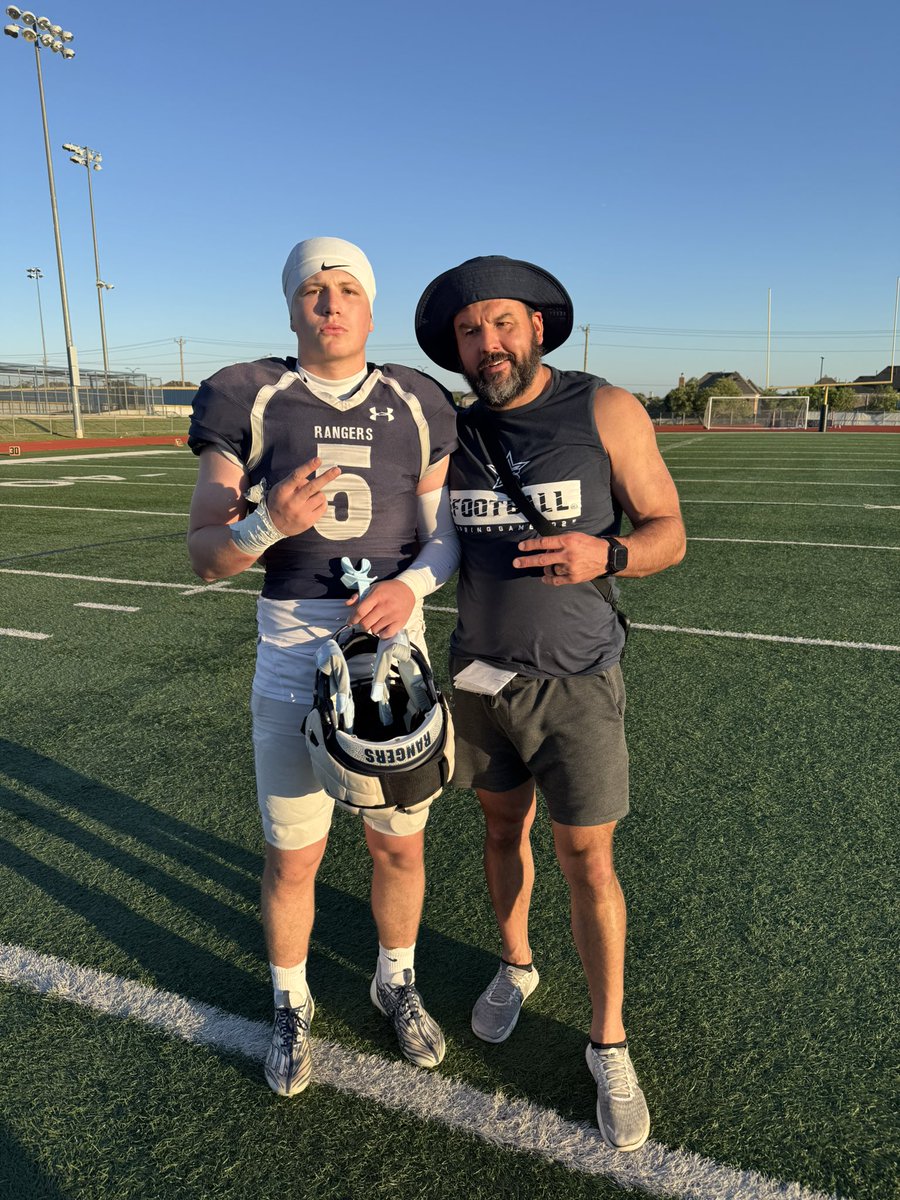 CoachKyleMoss's tweet photo. Phenomenal spring practices✔️

Linebacker who put the hard hats on and work ✔️

Amazing spring game ✔️

Great group of senior leaders who represent like no others✔️

Loading another fun season with some extremely talented young men!  #GP #proudcoach https://t.co/VmmMdsXKIb