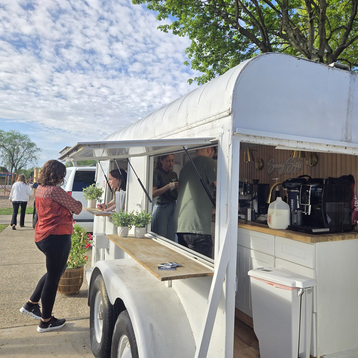 Dani Marangon (@danimarangon1) on Twitter photo Thanks "a latte"!☕️
We organized some coffee and pastries for our amazing staff at Tinc Road! <a href="/markdgrilo/">Mark D. Grilo</a> <a href="/tincroadschool/">Tinc Road Elementary School</a> Thanks "a latte"!☕️
We organized some coffee and pastries for our amazing staff at Tinc Road! <a href="/markdgrilo/">Mark D. Grilo</a> <a href="/tincroadschool/">Tinc Road Elementary School</a>