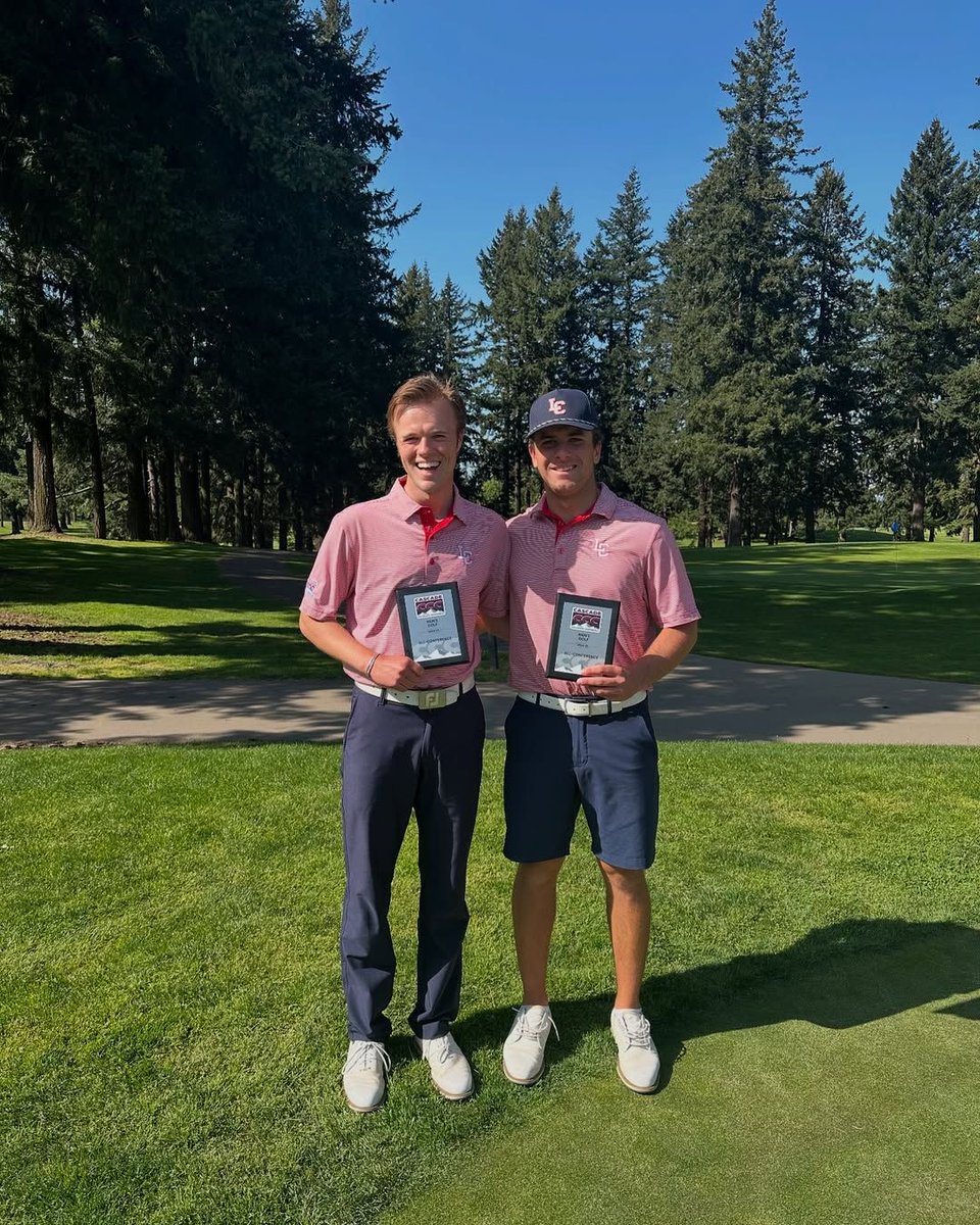 UniversityGolf1's tweet photo. 🏌️‍♂️ Alex Navarro brilló en el Cascade Conference Golf Championships 2025, quedando empatado en el segundo puesto tras una impresionante ronda de 5-bajo par, 68, que incluyó cuatro birdies y un águila. ¡Un gran final para una destacada carrera universitaria! 👏

#Golf #LCState https://t.co/haZUbpiEHd