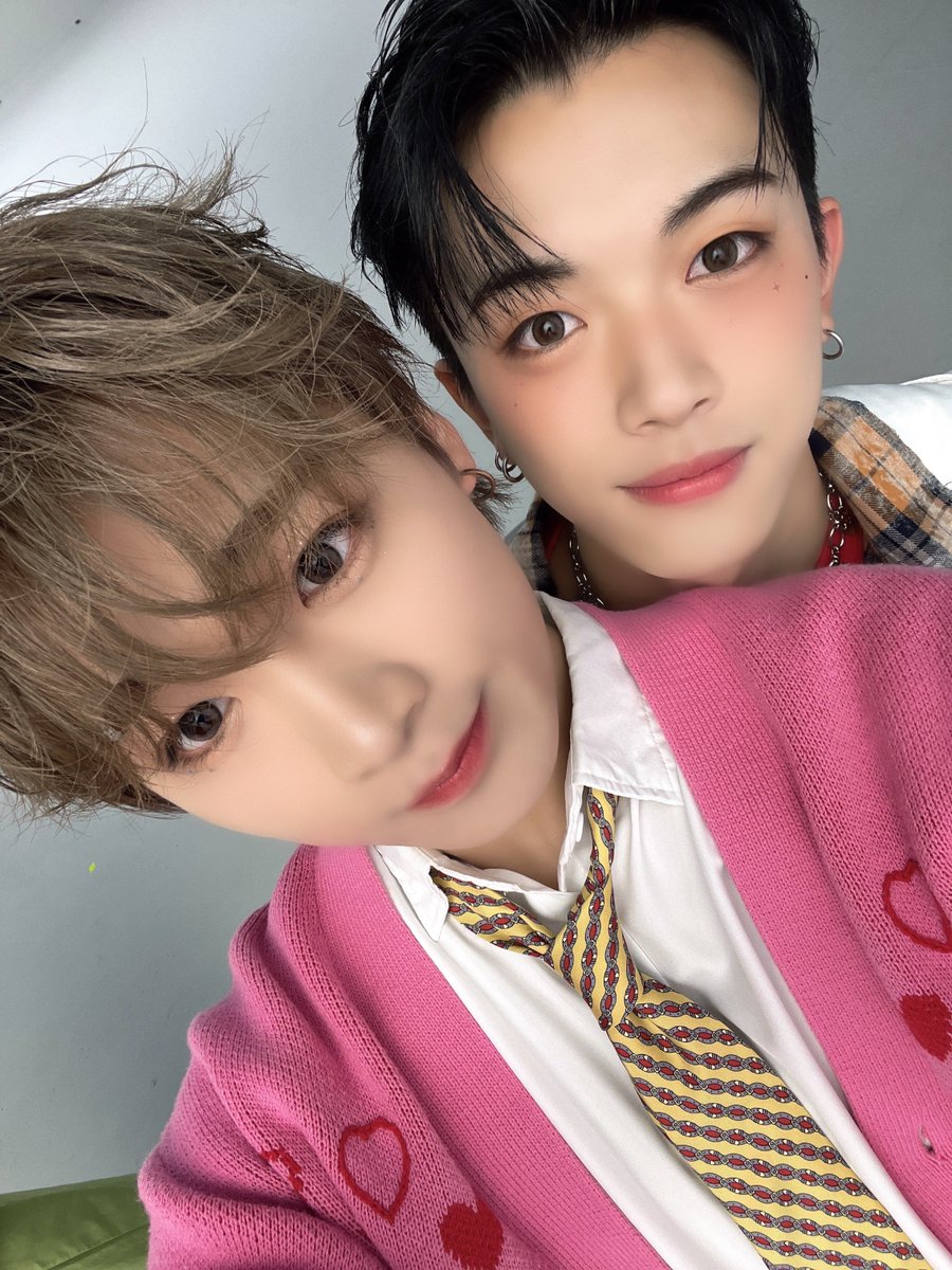 田中笑太郎] 僕の兄ちゃんたち❕❕ まだオレのバックには なるくんと